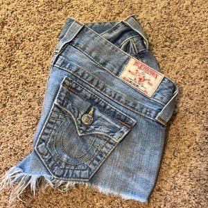 True religion cut off shorts
